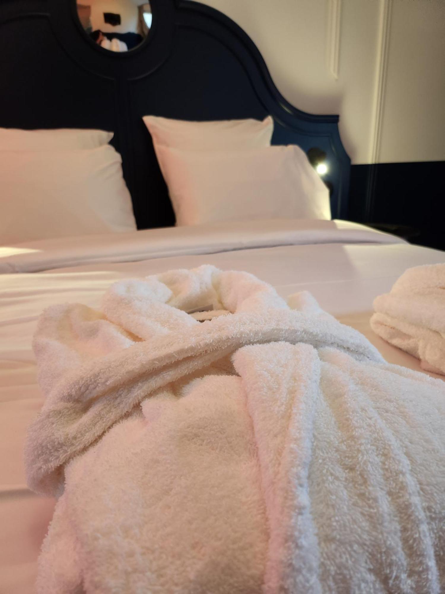 Labe Hotel Tours Centre Gare Exterior foto